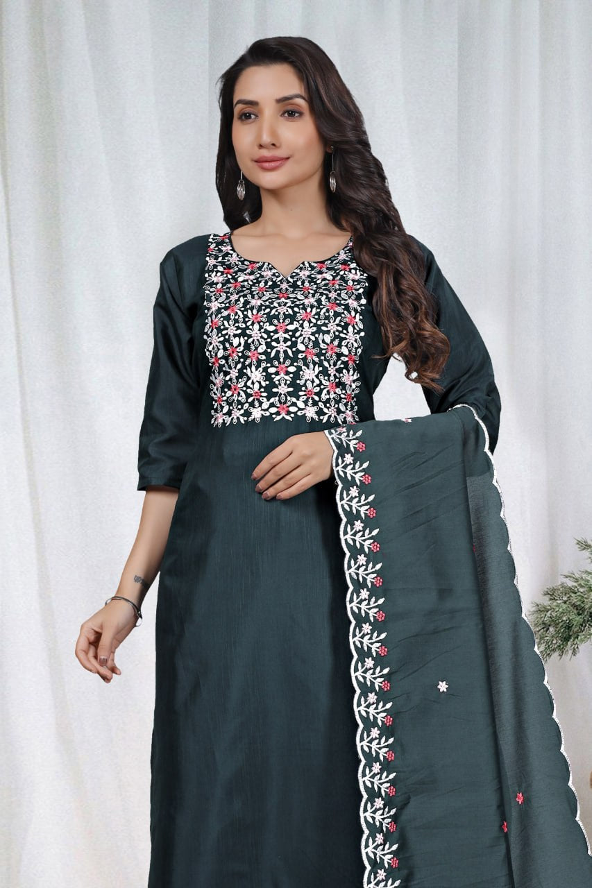 Premium Dark Green Embroidered Vertical Cotton Suit Set with Scalloped Dupatta
